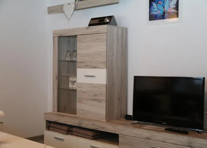 Henneseeblick - - View - Terrace - Hils - Wood - Wifi بيت للعطل